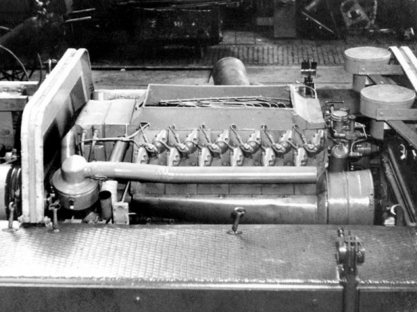 T 450.001 motor.jpg