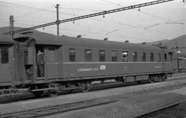 WLB   _img200.jpg