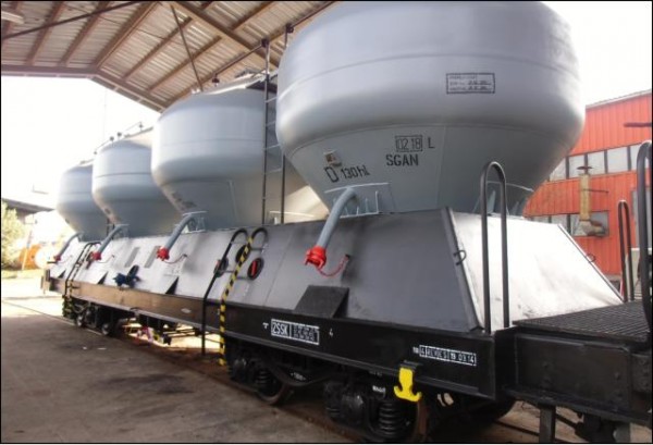 DOLVAP, Dolomity Vápno Varín, žst. Varín.jpg (56.19 KiB) Zobrazeno 5976 krát DOLVAP, Dolomity Vápno Varín, žst. Varín.jpg