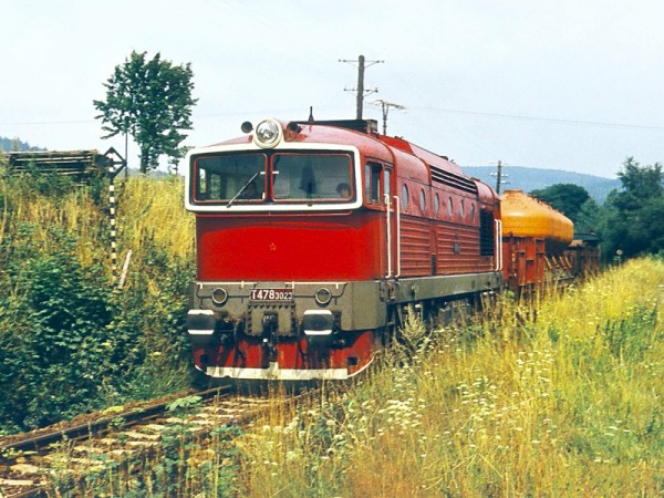 753023b.jpg (188.2 KiB) Zobrazeno 6757 krát 753023b.jpg