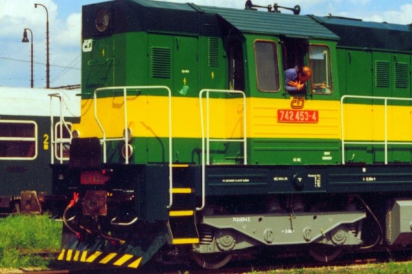 742 453-4.php.jpg