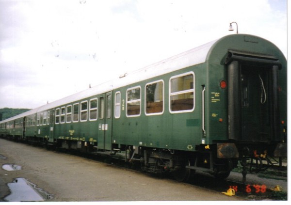 379749.jpg