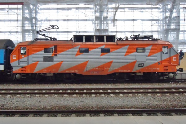 cd-151-019-stands-praha-24036.jpg