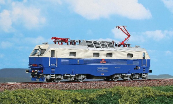 60332_900.jpg