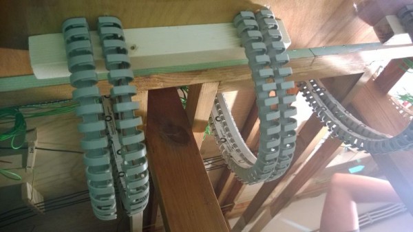 pult3.jpg (90.26 KiB) Zobrazeno 7226 krát pult3.jpg