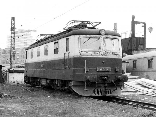 E499.102.jpg