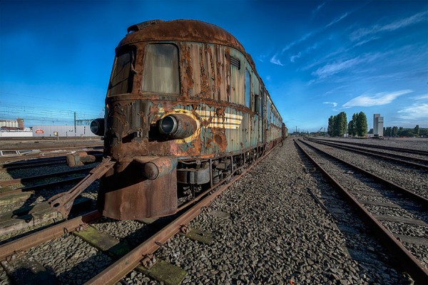 abandoned-orient-express-train-urban-exploration-brian-belgium-8.jpg