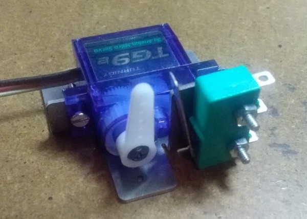 servo1.jpg