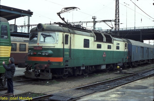 -16- E479.0005 Praha Střed 6.2.1988.jpg