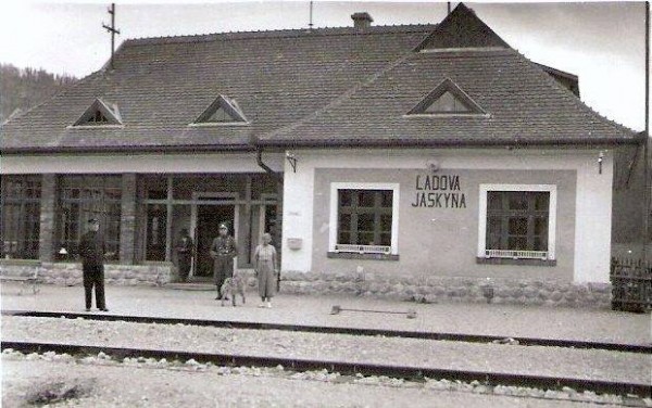 Ladová Jaskyňa.jpg