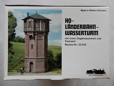 Länderbahn-Wasserturm-Bausatz-33016-Bochmann-Kochendörfer-Spur.jpg