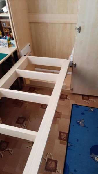 Skříň na kolejiště - 4.jpg