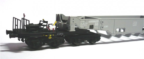 Uaais001.JPG