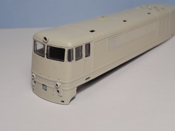 T698_001_04.jpg