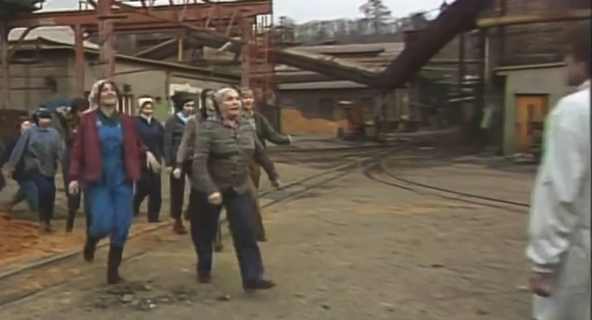 levý_horní_roh_trianglu_ve_12_díle_seriálu.jpg