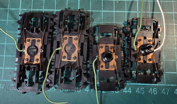 SVT 137 podvozky sbírání.jpg