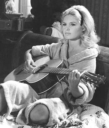 Brigitte_Bardot_1962.jpg