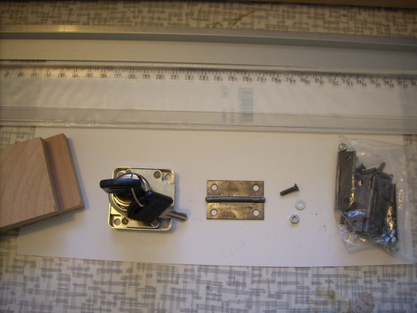 Elektro díly na box.jpg
